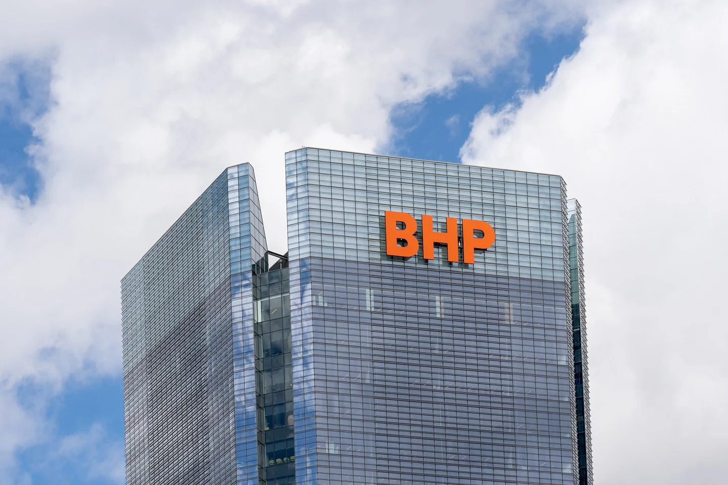 BHP’s profit slump prompts dividend cut as China falters