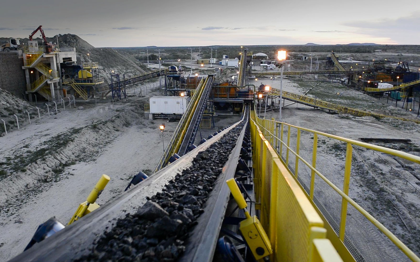 Diamond miner Lipari begins trading on Cboe Canada