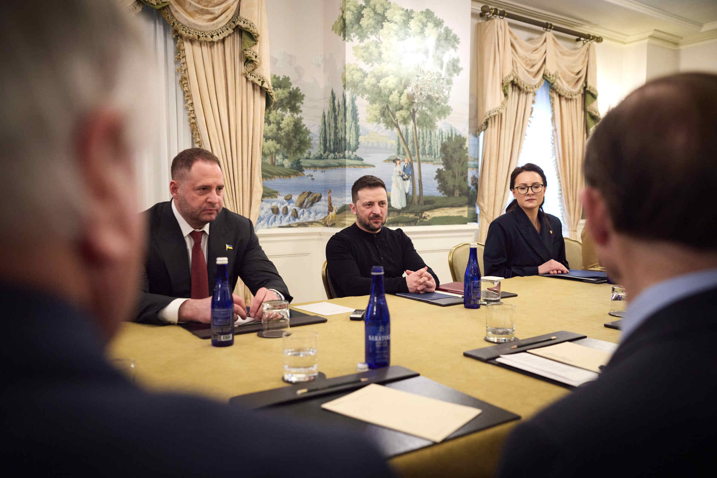 US, Ukraine critical minerals deal hits last-minute snag
