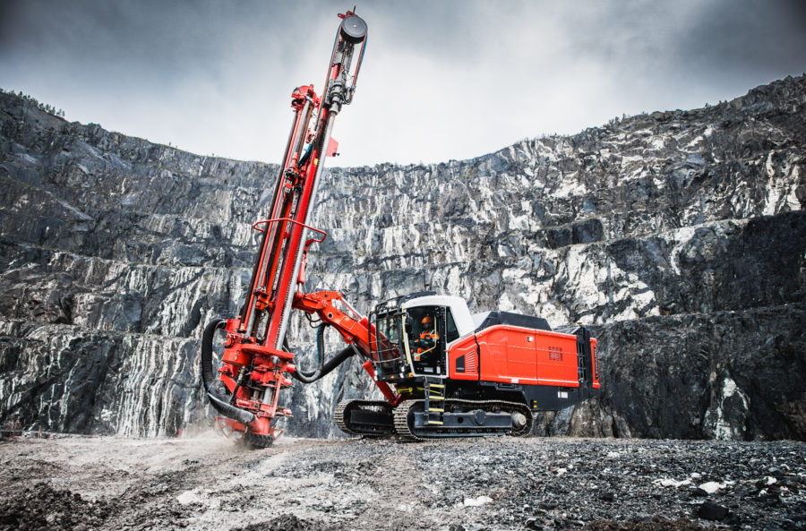 Barrick, Sandvik partner for Porgera surface fleet replacement